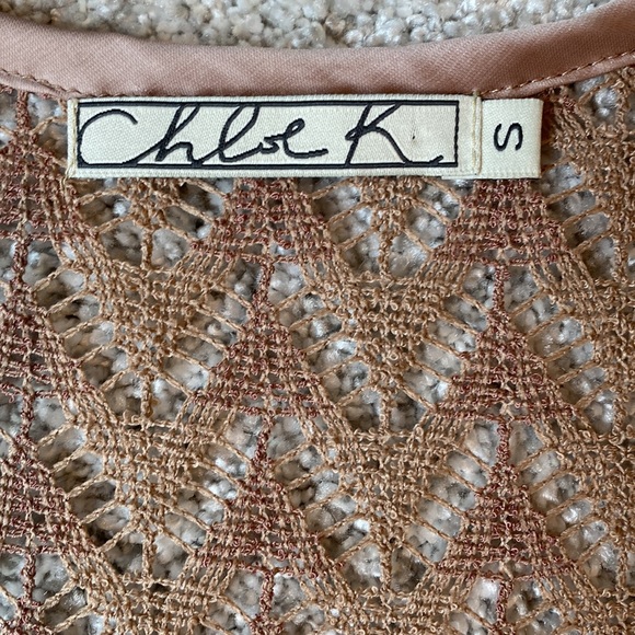 Chloe K crochet and lace racer back swing tank. S - Picture 5 of 7